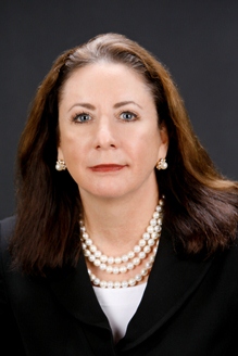 https://asoft7101.accrisoft.com/gflalliance/clientuploads/Board of Directors/FY13 Headshots/Pecora, Arlene_SM.jpg